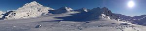 A magnificent snowshoeing panorama of the Doolans, an area at the back of The Remarkables' highest peaks.